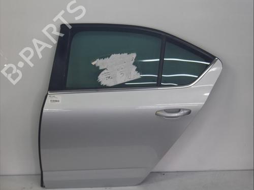 Used Left rear door Left rear door 27310075 27310075