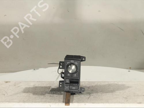 Used Switch LEXUS NX (_Z1_) 300h AWD (AYZ15, AYZ15_, AYZ15R) (197 hp) 24399227