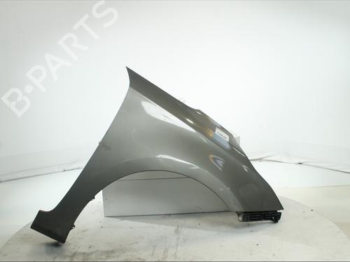 right-front-fenders-kia-carens-iv-2013-36444528 main image