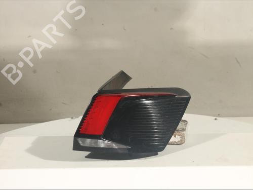 Used Right taillight Right taillight PEUGEOT 3008 II SUV (MC_, MR_, MJ_, M4_) 2.0 BlueHDi 180 (177 hp) 19082097 19082097