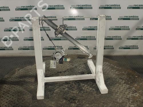 Front right window mechanism NISSAN X-TRAIL I (T30) 2.2 dCi 4x4 | BP12077001C23