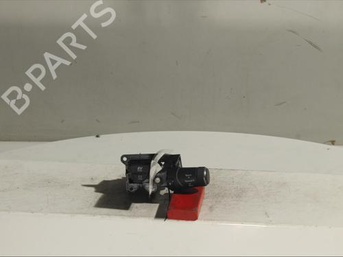 Used Switch LEXUS UX (_AA1_, _AH1_, _MA1_) 250h (MZAH10) (178 hp) 24398904