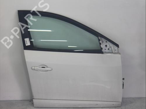 Puerta delantera derecha Puerta delantera derecha RENAULT MEGANE III Hatchback (BZ0/1_, B3_) 1.5 dCi (BZ1G, BZ1W, BZ0R) (95 hp) 33971562 33971562