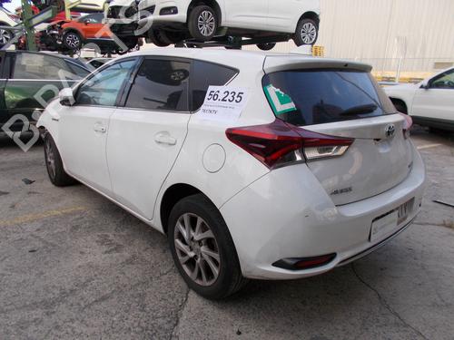 Brugte TOYOTA AURIS (_E18_) 1.8 Hybrid (ZWE186_, ZWE186R) (136 hp) 4243219