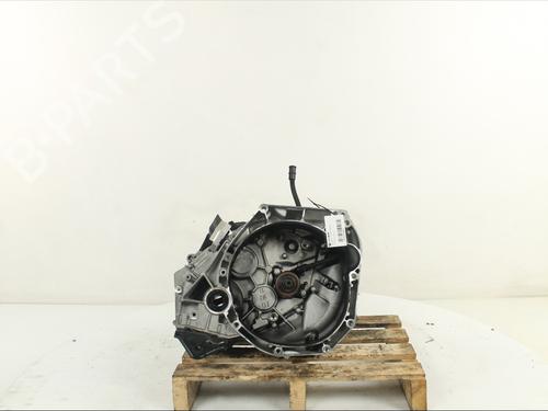 Getriebe für RENAULT CLIO V (B7_) 1.0 LPG (B7MT) (101 hp) 32874161