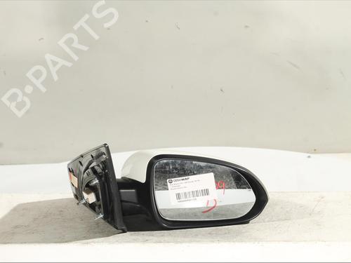 right-mirror-kia-stonic-yb-2017-25733199 main image