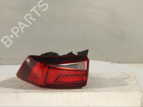 Høyre baklys SEAT ATECA (KH7, KHP) 2.0 TDI (150 hp) 30767638