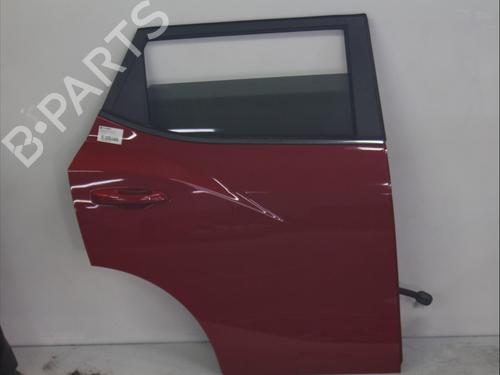 right-rear-door-ssangyong-tivoli-2015-30631009 main image