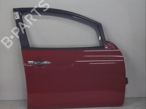 right-front-door-nissan-leaf-ze1-2017-27375546 main image