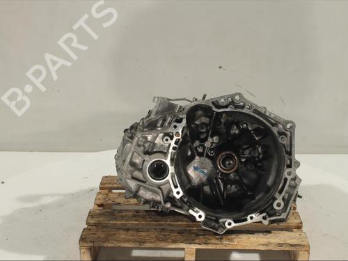 Used Gearbox TOYOTA YARIS (_P13_) 1.5 Hybrid (NHP130_) (101 hp) 12227635