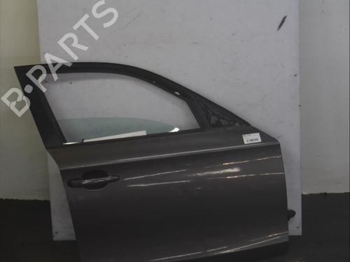 Right front door BMW 1 (E87) 118 i (143 hp) 17576195