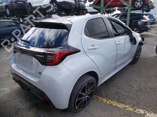 Radio TOYOTA YARIS (_P21_, _PA1_, _PH1_) 1.5 Hybrid (MXPH10, MXPH11) | BP22378066E6 