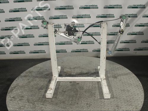 Used Front right window mechanism RENAULT MEGANE IV Hatchback (B9A/M/N_) 1.5 dCi 110 (B9A3) (110 hp) 13473302