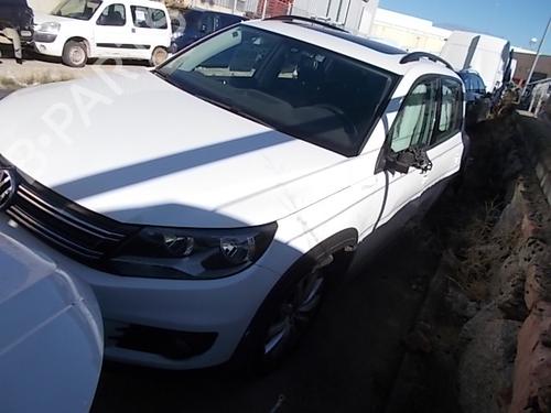 Left tailgate light VW TIGUAN (5N_) 2.0 TDI | BP24304557C79  - Image 5