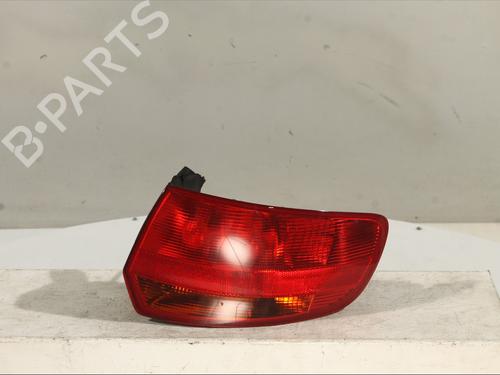 Feu arrière droit AUDI A3 (8P1) 2.0 TDI (170 hp) 30692000