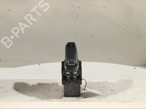 Used Shift knob Shift knob PEUGEOT 3008 II SUV (MC_, MR_, MJ_, M4_) 2.0 BlueHDi 180 (177 hp) 32377539 32377539