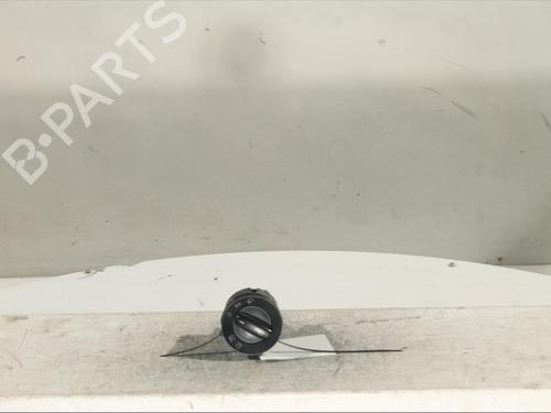 Used Headlight switch VW CADDY III Box Body/MPV (2KA, 2KH, 2CA, 2CH) [2004-2016]  17234587