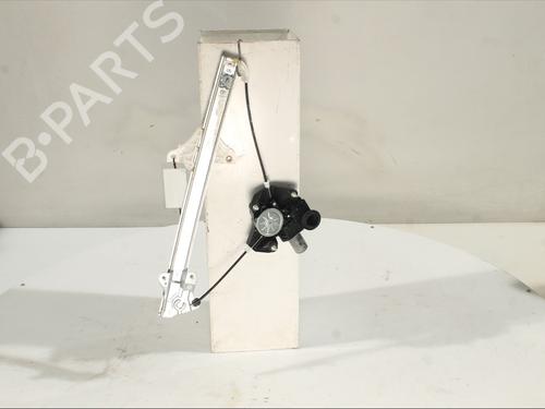 Used Front right window mechanism TOYOTA YARIS (_P21_, _PA1_, _PH1_) 1.5 (MXPA11) (125 hp) 30522430