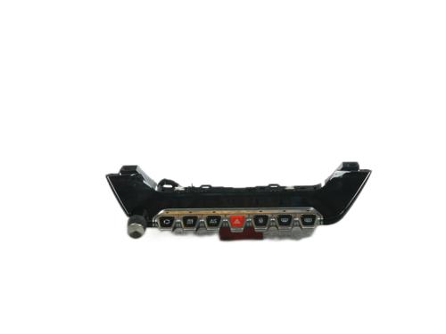 Used Switch Switch PEUGEOT 208 II (UB_, UP_, UW_, UJ_) 1.5 BlueHDI 100 (102 hp) 40615471 40615471