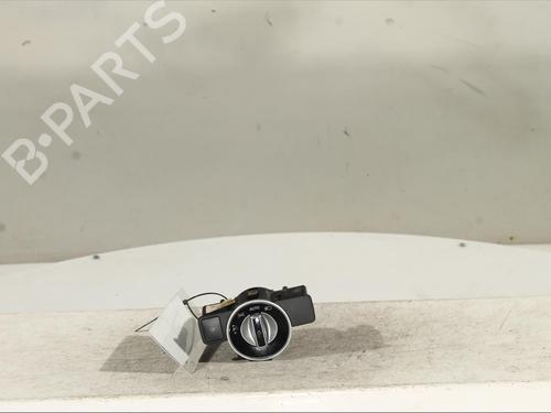 Used Headlight switch MERCEDES-BENZ B-CLASS Sports Tourer (W246, W242) B 180 CDI / d (246.212) (109 hp) 23397991