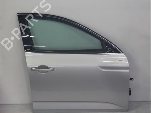 right-front-door-bmw-x1-f48-2014-2015-2016-2017-2018-2019-2020-2021-2022-32277961 main image