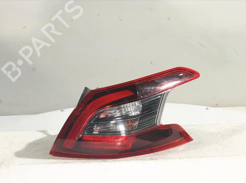 Used Right taillight PEUGEOT 308 II (LB_, LP_, LW_, LH_, L3_) 1.6 HDi 100 (99 hp) 24427289