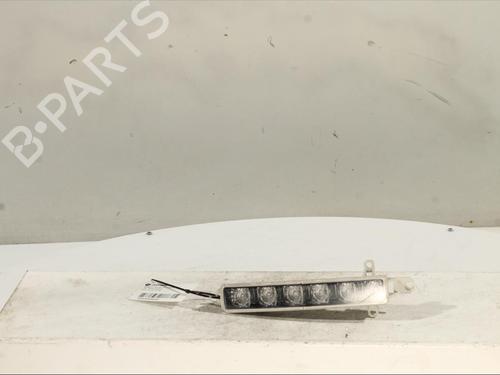 Used Right front indicator PEUGEOT PARTNER Tepee 1.6 BlueHDi 120 (120 hp) 27604532