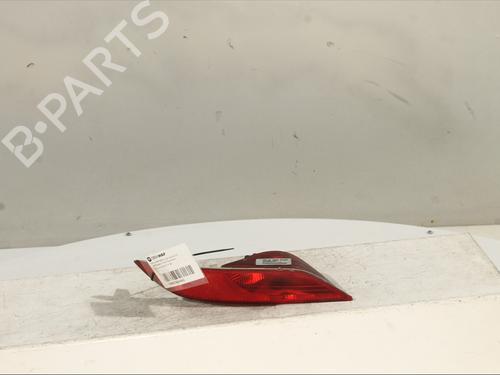 rear-fog-light-volvo-v40-hatchback-525-2012-2013-2014-2015-2016-2017-2018-2019-29128865 main image
