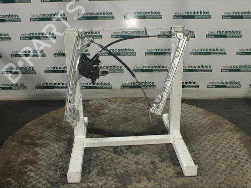Used Front right window mechanism Front right window mechanism RENAULT MEGANE IV Hatchback (B9A/M/N_) 1.5 Blue dCi 115 (B9A6) (116 hp) 12265604 12265604