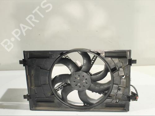 Radiator fan VW PASSAT B8 Variant (3G5, CB5) 2.0 TDI 5WA121203G 5Q0121203CN