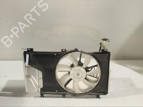 Køleventilator elektrisk TOYOTA YARIS (_P13_) 1.5 (NSP131_) (112 hp) 32377569