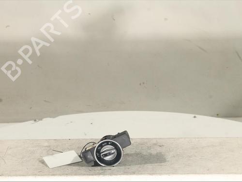 Used Headlight switch Headlight switch MERCEDES-BENZ CLS (C218) CLS 350 BlueTEC / d (218.326) (258 hp) 18250268 18250268
