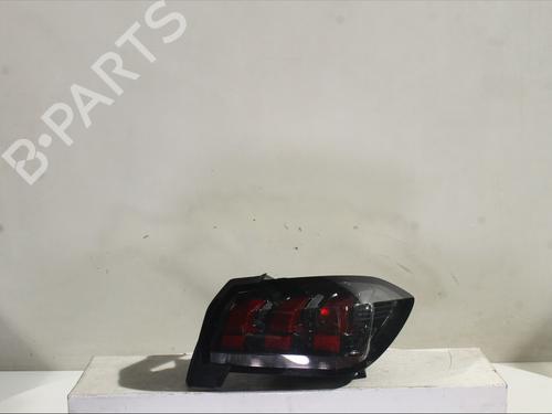 Used Right taillight Right taillight PEUGEOT 208 II (UB_, UP_, UW_, UJ_) 1.2 PureTech 75 (75 hp) 33712819 33712819