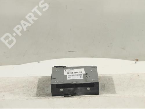 Used Radio PEUGEOT 308 II (LB_, LP_, LW_, LH_, L3_) 1.6 HDi 100 (99 hp) 11909328