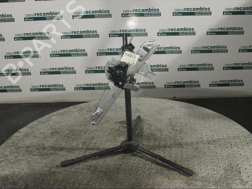 Used Front left window mechanism Front left window mechanism CITROËN C3 III (SX) 1.5 BlueHDi 100 (SXYHYP, SXYHTU) (102 hp) 12078106 12078106