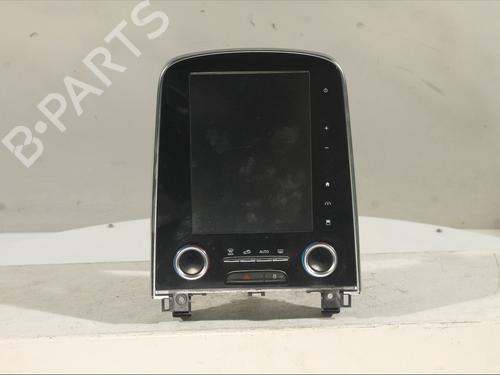 Used Display monitor Display monitor 32457867 32457867