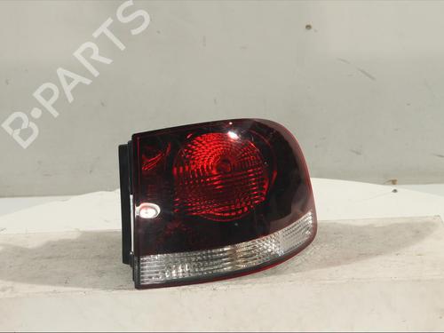 Used Right taillight Right taillight VW TOUAREG (7LA, 7L6, 7L7) 2.5 R5 TDI (174 hp) 11910207 11910207