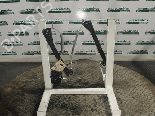 Used Front left window mechanism Front left window mechanism VW POLO V (6R1, 6C1) 1.0 (75 hp) 12076483 12076483