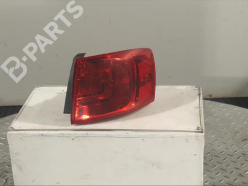 Used Right taillight VW JETTA IV (162, 163, AV3, AV2) 1.6 TDI (105 hp) 11901849