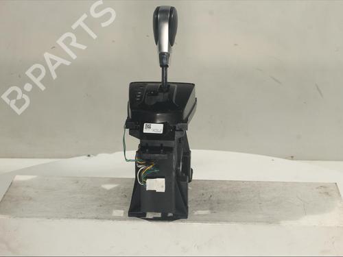 Used Shift knob RENAULT KADJAR (HA_, HL_) 1.3 TCe 140 (HLNB, HLN1) (140 hp) 15890897