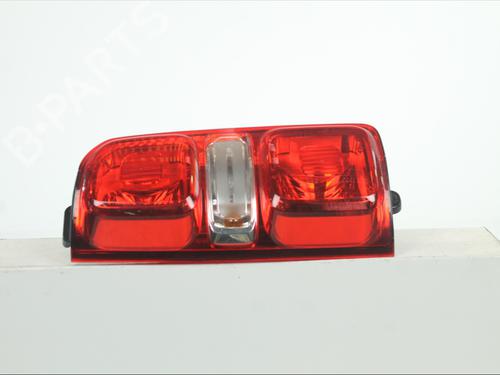 left-taillight-toyota-proace-van-mdz_-2016-36367884 main image