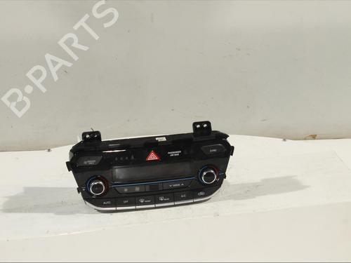 Used Climate control Climate control 11981703 11981703