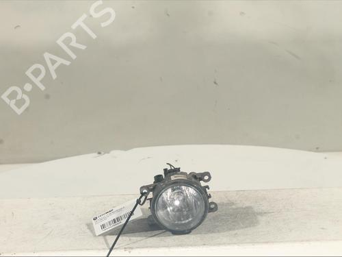 Used Right front fog light FORD FOCUS III [2010-2020]  22226337