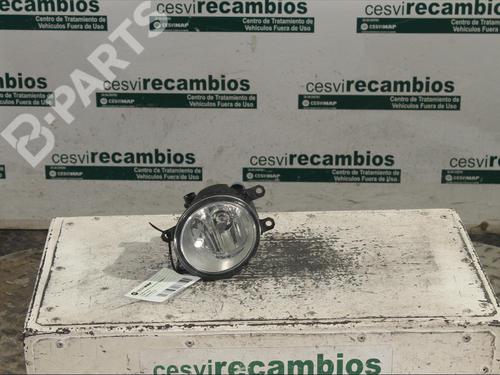 Used Right front fog light TOYOTA AURIS (_E15_) 1.6 (ZRE151_, ZRE151R) (124 hp) 11893375