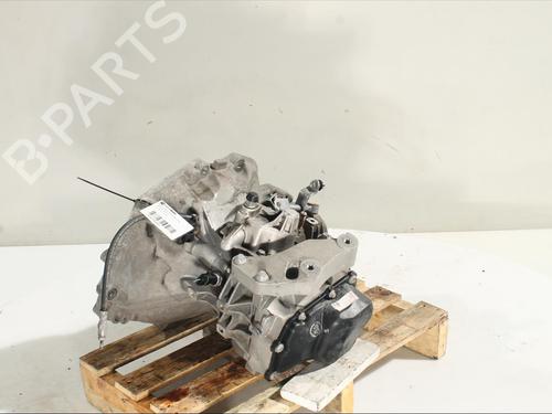 Gearbox OPEL CORSA E (X15) 1.4 LPG (08, 68) | BP26537632M3 