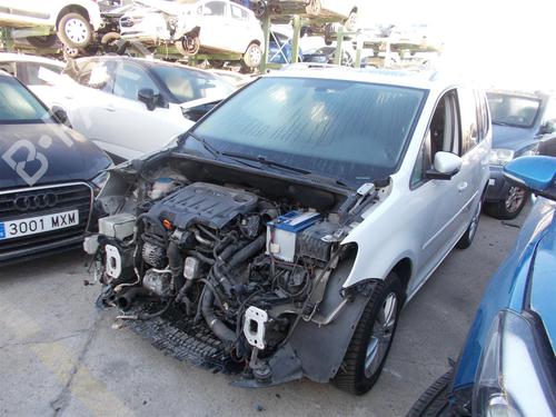 Used Parts VW TOURAN (1T3)  1.6 TDI  4322342