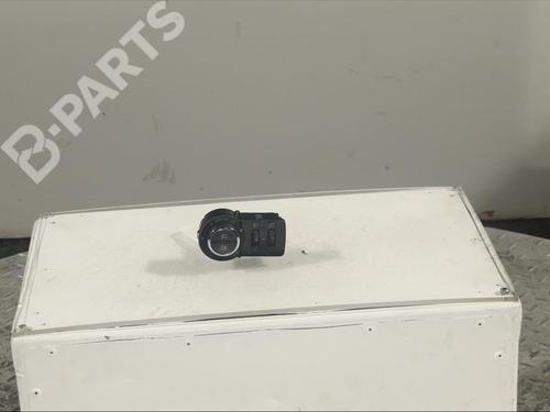Used Headlight switch OPEL INSIGNIA A Saloon (G09) [2008-2017]  11901630