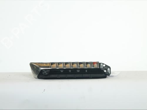 Used Switch Switch PEUGEOT 3008 II SUV (MC_, MR_, MJ_, M4_) 1.5 BlueHDi 130 (131 hp) 38973051 38973051