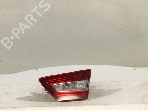 right-tailgate-light-renault-clio-iv-bh_-2012-2013-2014-2015-2016-2017-2018-2019-2020-2021-29469976 main image