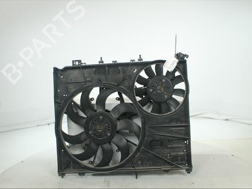 Used Radiator fan Radiator fan LAND ROVER RANGE ROVER IV (L405) 4.4 SDV8 4x4 (340 hp) 36173518 36173518